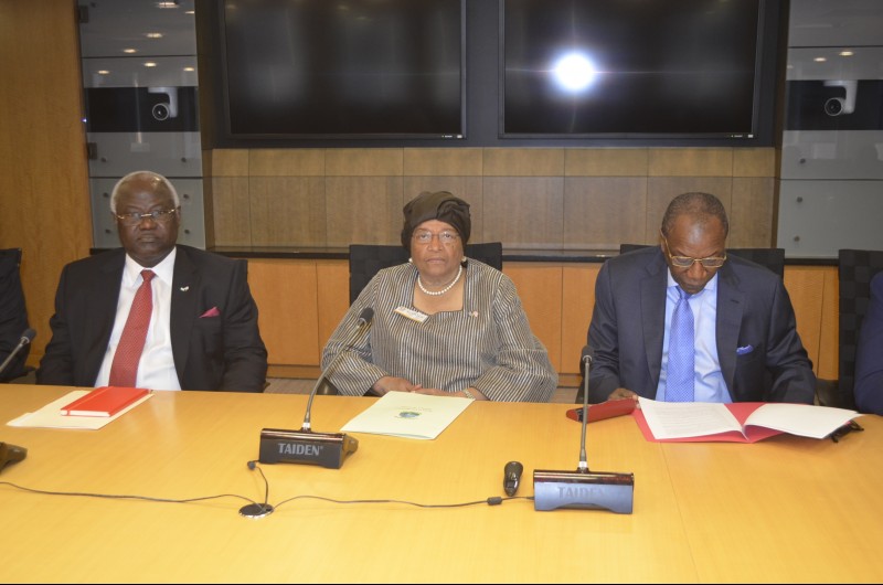 l-r) Presidents Koroma of Sierra Leone, Sirleaf of Liberia and Conde of Guinea; countries worst affected by the Ebola virus disease at the WBG meeting in Washington D.C. (1)